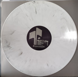 TRICKY - BLOWBACK (VINILO SIMPLE) (LIMITED EDITION 20TH ANNIVERSARY) (WHITE WITH GREY SPLATTER)